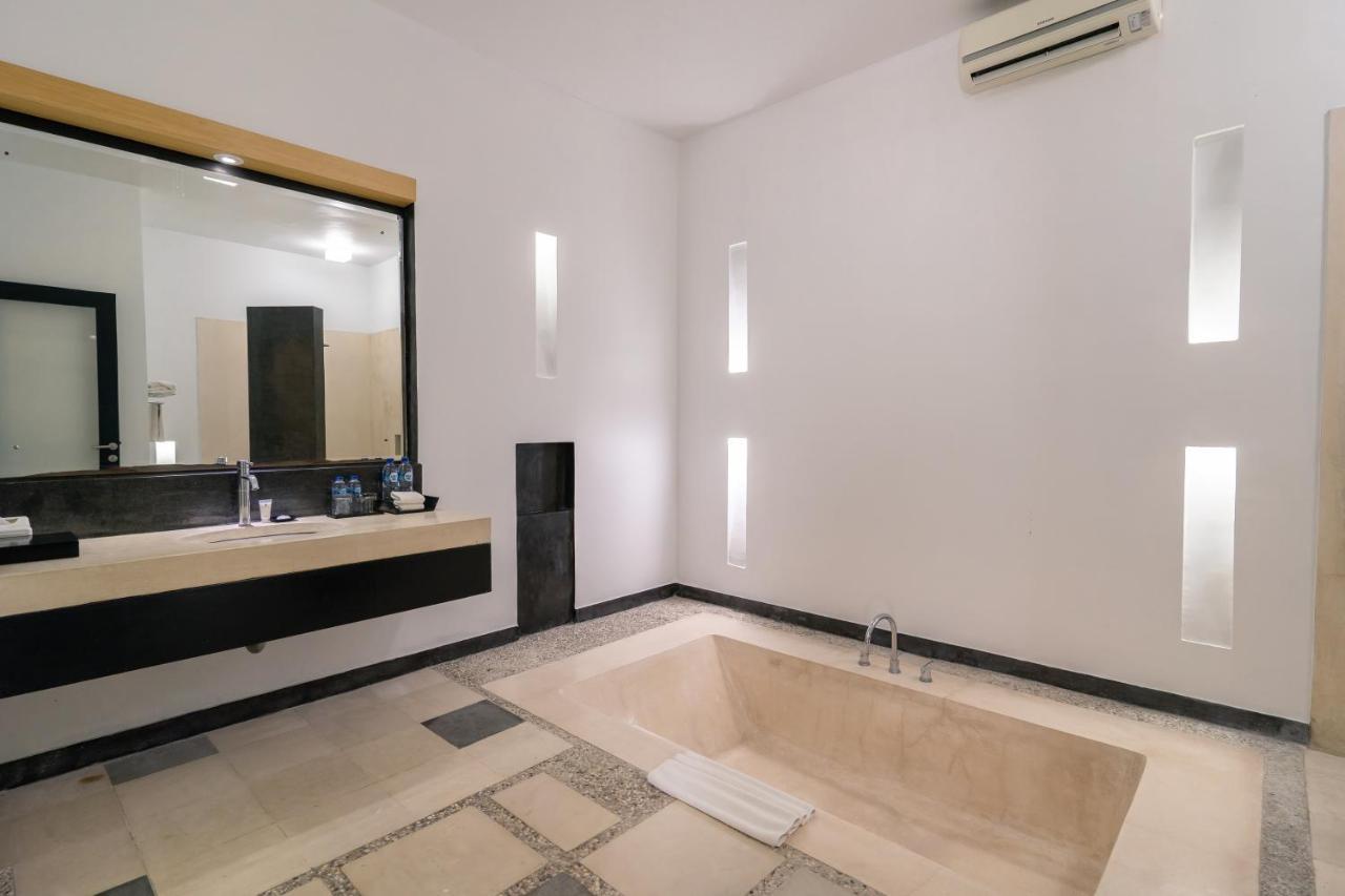 The Seminyak Suite - Private Villa מראה חיצוני תמונה