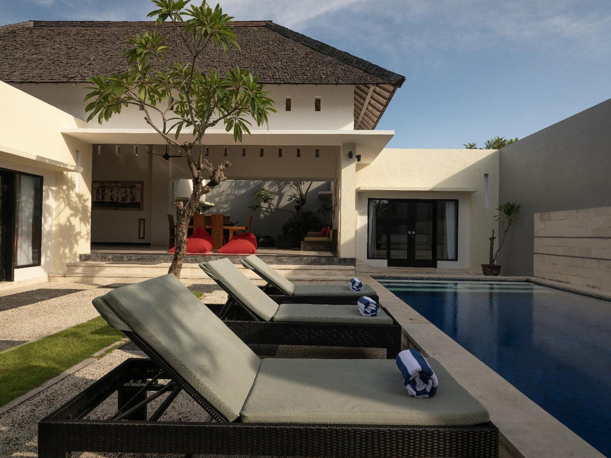 The Seminyak Suite - Private Villa מראה חיצוני תמונה